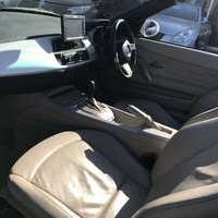 BMW　Z4 ロードスター2.5i 19インチAW　皮シート　シートヒーター ETCのサムネイル