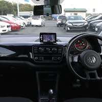 VW up! 5ドアhigh up! オートクルーズコントロール　　シートヒータのサムネイル