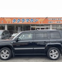 ジープパトリオット リミテッド 4WD サイド・Bカメラ  ヒータ付革シート ETCのサムネイル