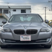 BMW 523dブルーパフォーマンス ハイラインPkg ヒーター付電動革シート 地TV Bカメラ ETCのサムネイル