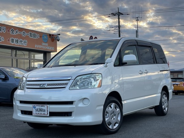 ノア 2.0Xスペシャルエディション 4WD 両側PSドア Bカメラ ETC ナビ TV