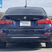 BMW 320dラグジュアリー パワーシート 純正ナビ Bカメラ ETC 禁煙のサムネイル