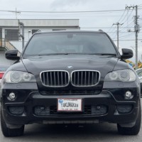 BMW　X5 3.0si Mスポーツパッケージ 4WD 1オーナーサンルーフ電動革シート Bカメラのサムネイル