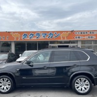 BMW　X5 3.0si Mスポーツパッケージ 4WD 1オーナーサンルーフ電動革シート Bカメラのサムネイル