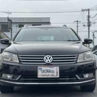 VWパサート ヴァリアントTSIハイライン 電動革シート ドラレコ Bカメラ ETC　純AWのサムネイル