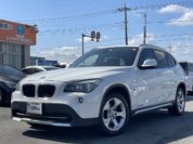 BMW　X1 xドライブ20iハイラインパッケージ 4WD ワンオーナー 電動革シート Bカメラ 禁煙車