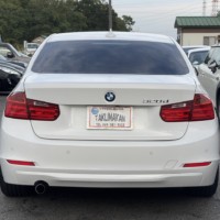 BMW 320dブルーパフォーマンス バックカメラ 電動シート  ETC ナビのサムネイル