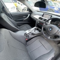 BMW 320dブルーパフォーマンス バックカメラ 電動シート  ETC ナビのサムネイル