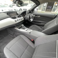 BMW　Z4 sドライブ20i ワンオーナー禁煙車 電動オープン純正ナビのサムネイル