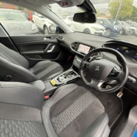プジョー308 5ドア ロードトリップ ブルーHDi Dターボ 1年保証付 禁煙車 Bカメラ ETC  純正ナビのサムネイル
