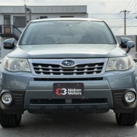 フォレスター 2.0XS 4WD 禁煙車1年保証付5MTヒーター付パワーシートのサムネイル