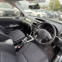 フォレスター 2.0XS 4WD 禁煙車1年保証付5MTヒーター付パワーシートのサムネイル
