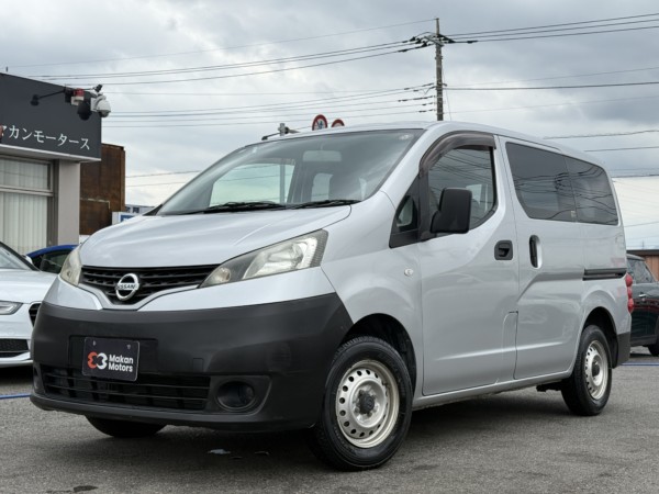 NV200バネットバン 1.6DX 1年保証付 5MT Bカメラ ナビ TV