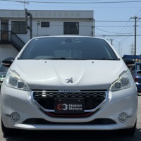 プジョー208 3ドアGTi 6MT ハーフレザー 前後ドラレコ ETC ナビTVのサムネイル