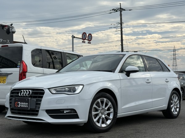 アウディ A3スポーツバック1.4TFSI ヒーター付Pレザーシート Bカメラ ETC ナビ