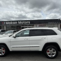 ジープグランドチェロキー ラレード 4WD パワーシート バックカメラ ETC ナビ TVのサムネイル