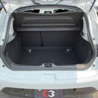 ルノールーテシア ゼン 5速MTターボ　禁煙車　ETC　　ナビ　地デジTVのサムネイル