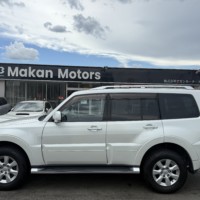 パジェロ ロング3.0エクシード 4WD 1年保証 サンルーフ Bカメラ ETC ナビ TVのサムネイル