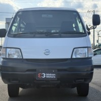 バネット 4ドアバン1.8DX 4WD 5MT プレミア社1年保証付 4WDのサムネイル