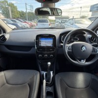ルノールーテシア ゼン ワンオーナー　禁煙車　バックカメラ　社外ナビ　地デジTVのサムネイル