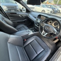 メルセデス・ベンツ E350ブルーテック ワゴン AVG ヒーター付電動革シート　サンルーフ バックカメラ　ETC　のサムネイル