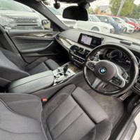 BMW 523d Mスポーツ 全周囲カメラ　ETC　パワーシート純正ナビ　フルセグTV　ディーゼルターボ　のサムネイル