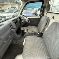 ハイゼット トラック660農用スペシャル 3方開 4WD 5MTのサムネイル