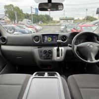 NV350キャラバン 5ドアバン2.5DターボDXロング4WD プレミア社1年保証付　スタッドレスタイヤ付属　バックカメラ　ETC　　ナビ　TV　ディーゼルのサムネイル