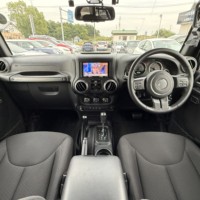 ジープラングラー アンリミテッド スポーツ 4WD ワンオーナーバックカメラ　ETC　ナビ　地デジTV　のサムネイル