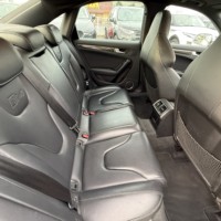 アウディ S4 4WD ヒーター付パワーレザーシート ETCサンルーフ ナビ 地デジTV スマートキー のサムネイル