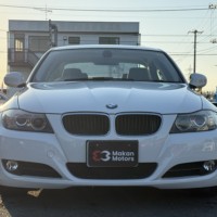 BMW 320i 6MT パワーシート ETC スマートキー ナビ ワンオーナーのサムネイル