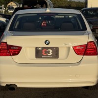 BMW 320i 6MT パワーシート ETC スマートキー ナビ ワンオーナーのサムネイル