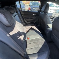 プジョー308 5ドアGTブルーHDiディーゼルターボ バックカメラ　ETC　ドラレコ　ナビ　TVのサムネイル