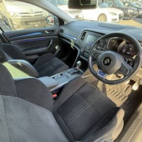ルノー メガーヌ GT 禁煙車　シートヒーター　バックカメラのサムネイル