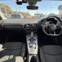 アウディ TTクーペ2.0TFSIクワトロ 4WD バックカメラ　ETCのサムネイル