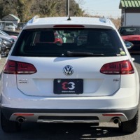 VWゴルフオールトラック TSI 4MOTIONアップグレード4WD バックカメラ　ETC　ナビ　スマートキーのサムネイル