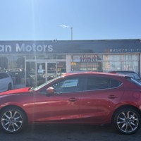 アクセラ スポーツ2.2XDディーゼルターボ プレミア社1年保証付　6MT　ETC　スマートキー　ディーゼルターボ　のサムネイル