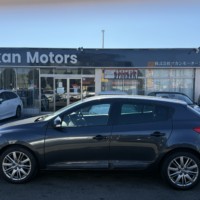 ルノー メガーヌ GTライン バックカメラ　ETC　スマートキー　ナビ　地デジTVのサムネイル