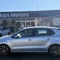 VWポロ 5ドアGTI 6MTターボ　禁煙車　バックカメラ　ETCのサムネイル