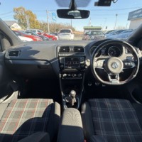 VWポロ 5ドアGTI 6MTターボ　禁煙車　バックカメラ　ETCのサムネイル