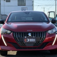 プジョー208 5ドア アリュール バックカメラ　ディスプレイオーディオ　ETC　スマートキー　禁煙車　Carplayのサムネイル