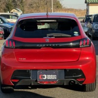 プジョー208 5ドア アリュール バックカメラ　ディスプレイオーディオ　ETC　スマートキー　禁煙車　Carplayのサムネイル