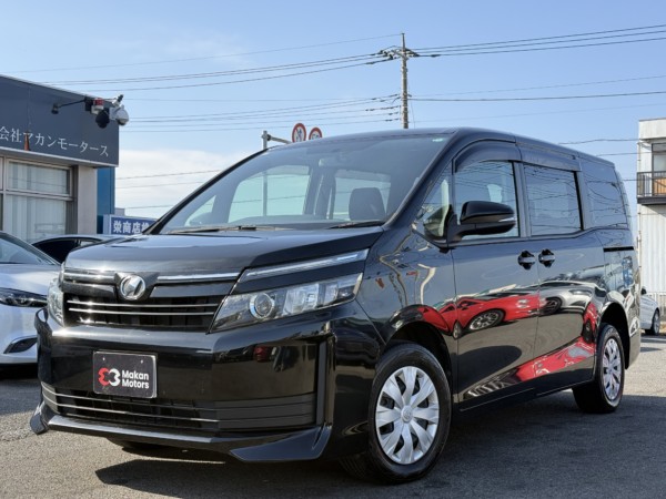 ヴォクシー 2.0X 4WD プレミア社1年保証付　4WD　純正ナビ地デジTV　バックカメラ　ETC　