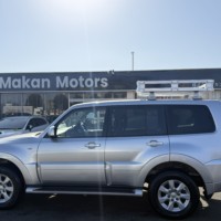 パジェロ ロング3.0GR 4WD 禁煙車　運転支援システム　4WDプレミア社1年保証付　ETC　のサムネイル