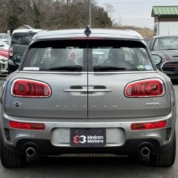 ミニクラブマン クーパーSオール4 4WD バックカメラ　ETC　ナビ　スマートキーのサムネイル