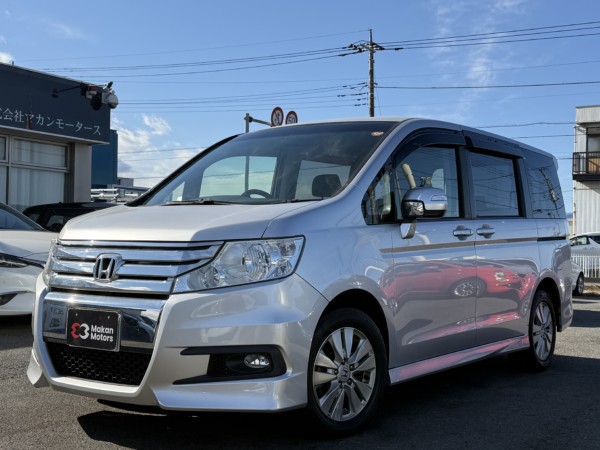 ステップワゴン 2.0スパーダZ 4WD プレミア社1年保証付 両側パワースライドドア　バックカメラ　ETC　ナビ　TV