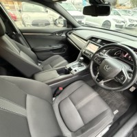 シビック 1.5 プレミア社1年保証付　シートヒーター　ETCのサムネイル