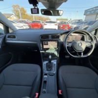VWゴルフ ヴァリアントTSIコンフォートLマイスター 禁煙プレミア社1年保証付　純正ナビ　地デジTV バックカメラ　ETC　　のサムネイル