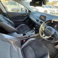 アクセラ スポーツ2.2XDディーゼルターボ プレミア社1年保証付　サンルーフ　ヒーター付パワーシート　ハーフレザー　バックカメラ　ETC　のサムネイル