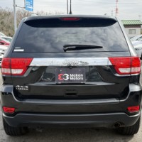 ジープグランドチェロキー ラレード 4WD バックカメラ　ETC　前後ドラレコ　パワーシート　ナビのサムネイル